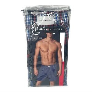 Tommy Hilfiger 3 Pack of Boxers Red Blue Size Small 28-30